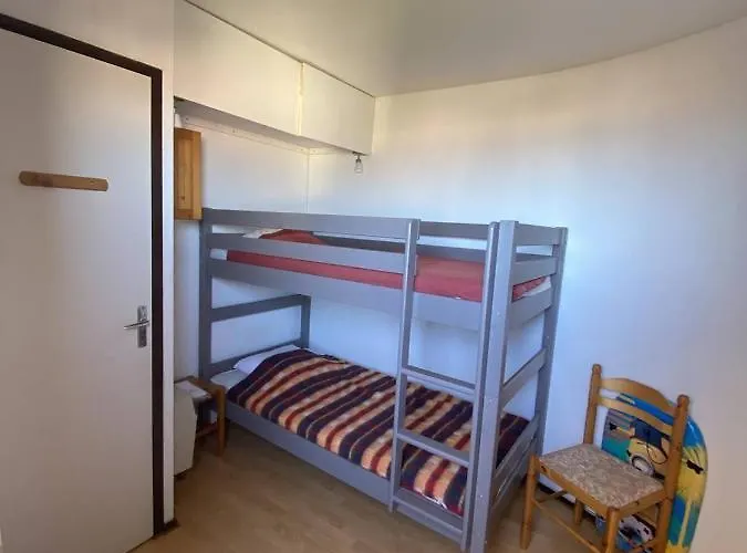 דירה T3 Avec Terrasse Donnant Sur La Sur Pierre La *
